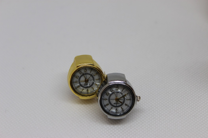 AL-321gosi   Mini-Armbanduhr